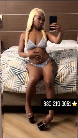 Orlando Florida Pretty Face Escort — Wet Pussy & Big Booty - 1