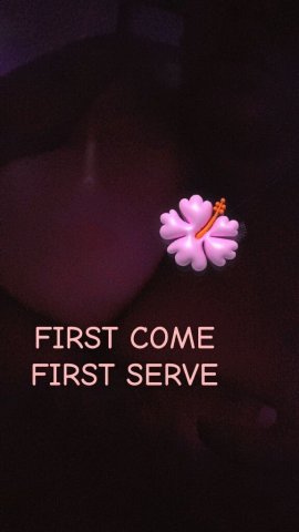 Chicago Car Date & Pop Full Service (No Bare) + Anal Add-On - 1