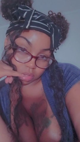 Toledo Ohio Female Escort — Incall & Outcall, HH+ Up with Massage - 1