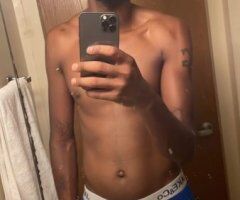 Chicago escorts - Here for fun #Straight male