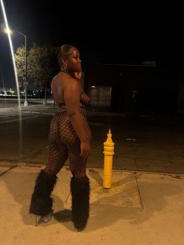 Sapphire in San Fernando Valley — In-Calls & Out-Calls (Special Cum Play) ✨ - 1