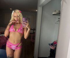 San Diego escorts - Blonde, Blue-Eyed Southern Belle (21) — In-Call & Out-Call Escorts