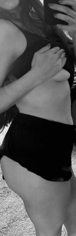 Elegant Female Escort in North Bay, CA — Intimate Conversation & Teasing - 1