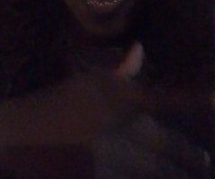 Brooklyn escorts - Brooklyn Darkskin Escort — Juicy Full Lips & Hot Chocolate Playmate Kisses (Outcall)