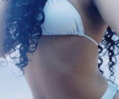 Sacramento Petite Female Escort for Outcalls, CarPlay & FaceTime Shows - Image 3