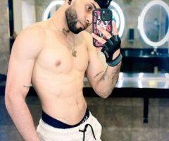 latino caliente 🔥 - Image 5