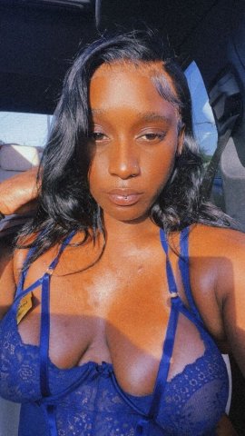 Reno Female Escort — Outcalls with Body & Dick Massages - 1