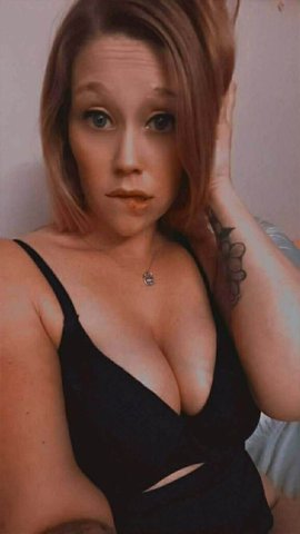 Everett WA Independent Female Escort — BJB, Oral & Anal (24/7) - 1