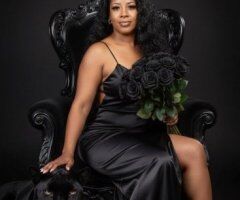 Fallon — discreet adult fun (50+) in Flint with outcalls - Image 4