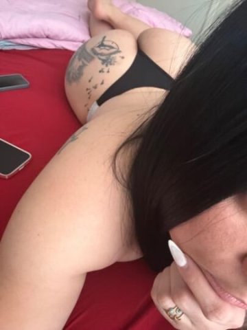 Vallita (27) — Latina Female Escort - 1