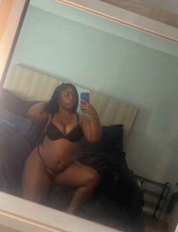 Honeybunn is New in Town — Playful Ebony Goddess Massage - 1