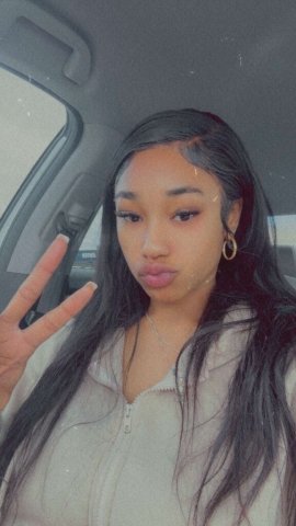Tucson AZ Baddie Outcalls — Petite Curvy Mixed Exotic Escort - 1