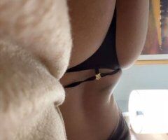 Toledo OH Maria (5'6" 125lbs) — Petite Goddess Female Escort - Image 2