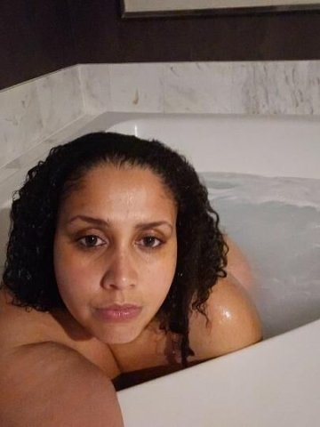 Summer Incall in Town — Incall for 32 - 1