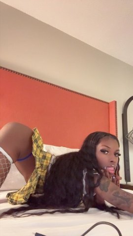 Sweet & petite chocolate freak — full service, discreet incall or outcall - 1