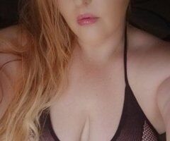 Daisy Dukes Incall Special — Velvet Skin 8 Hands Massage - Image 8