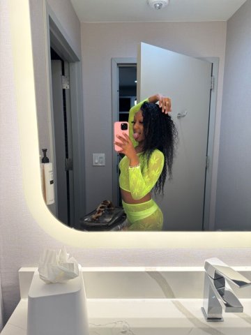 Discreet 21-Year-Old Female Escort (Incall, Outcall & Facetime) — Dallas TX - 1