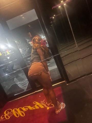 Albany, Georgia Female Escort — on-a-bag, business only - 1