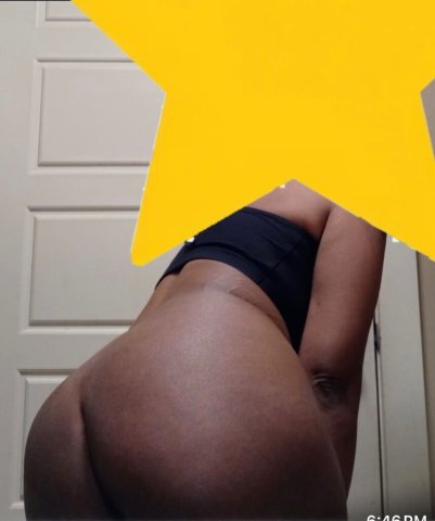 Waterbury CT Female Escort — Fetish + Toy Friendly - 1