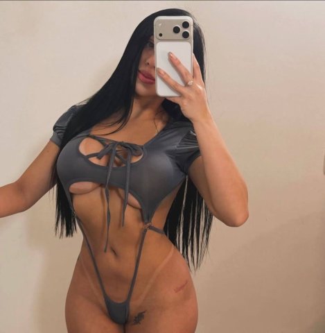 Long Island NY Latina Female Escort — QV & HR Specials - 1