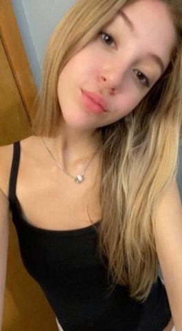 Milwaukee Independent Female Escort — Soft Boobs, Juicy Pussy, Content Video - 1