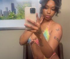 Monterey CA BrownSkin Mamii — 5'8 slim, tatted, bubbly - Image 5