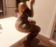 Discreet Upscale Female Escort in Miami for Blowjob, 69, Role Play, Domination - Image 3