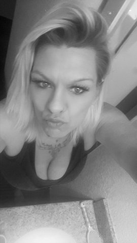 Northern Michigan Adult Female Escort — clean, discreet dates - 1
