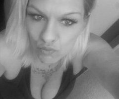 Northern Michigan escorts - Northern Michigan Adult Female Escort — clean, discreet dates