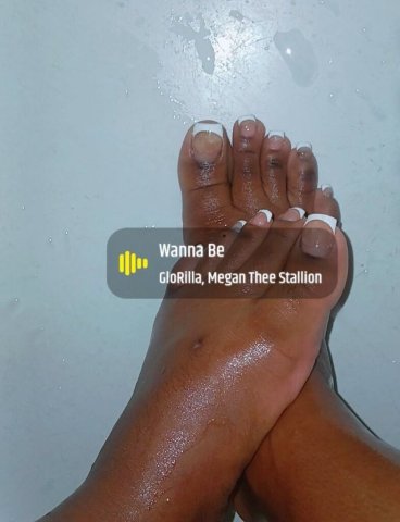 Columbus, GA Female Escort — Fetish-Friendly Live Shows & Massage Services - 1