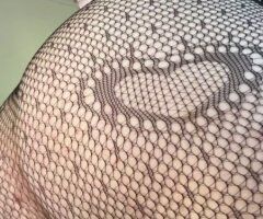 Longview escorts - Slim-Thick Blonde Working Girl (Big Booty) — 24