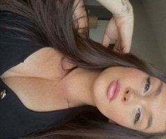 Leah (Kansas City) — Upscale Female Escort, Video Call Proof & Full-Hour Sessions - Image 10
