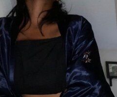 Flirty Company & Private Escape — 33 - Image 2