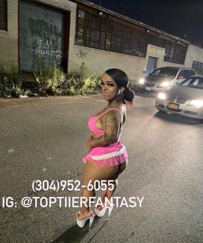 Indianapolis Female Escort — 4ft Natural Fantasy Look (FaceTime/Google Meet Verification) - 1