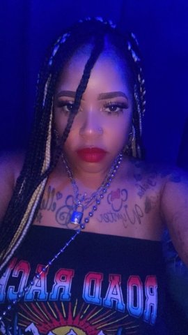 Tampa Female Escort — Quick good time, not a long one - 1