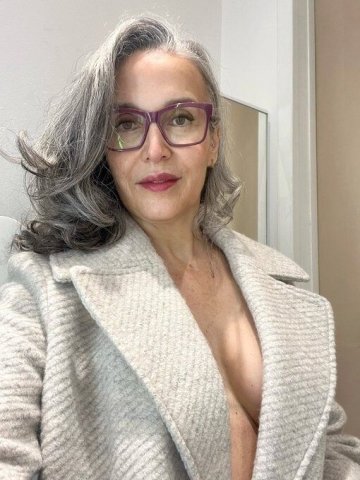 41-Year-Old Full Service Escort — Car Fun, Hotel Incall & Outcall (DC / Southern Maryland) - 1