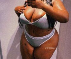 Raleigh-Durham Female Escort — Incall & Outcall, Thick Juicy Look - Image 5