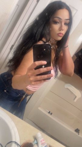 Charlotte Female Escort — Incall, BBJ only, no cops - 1
