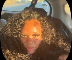 Pittsburgh Female Escort — FT show, thick thighs & soft skin - Image 4