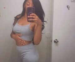 St. Louis Petite Slim Escort - Image 6