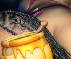 Monroe escorts - Blazyn W Buns (22) — Monroe Female Escort