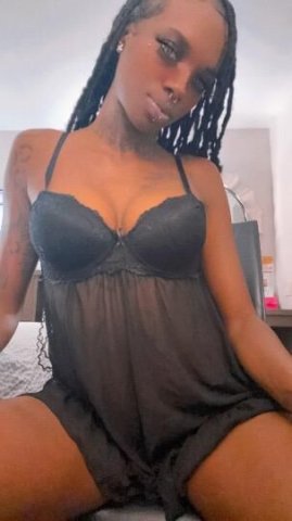Fredericksburg Female Escort — Backshot Bully & Squirt Fetish - 1