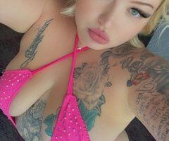 Denver escorts - Denver CO Female Escort — In-call sessions, real pics, no anal