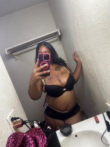 Tyler Female Escort — Outcalls not available, bare services by request - 1