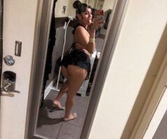 BUBBLES — 5'7 hazel eyes, smooth soft skin (Inland Empire) - Image 8
