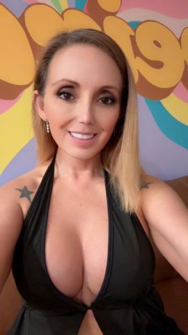 Elmira NY Female Escort — GFE, Greek, anal & oral, plus video chat show - 1