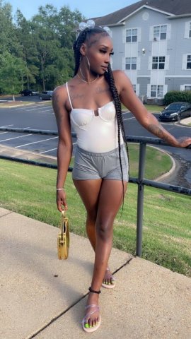 Philadelphia Hotel Incall — GFE, BJ/69, Squirt & 4-Hands Sessions - 1