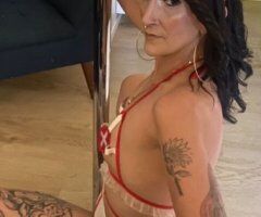 Concord escorts - Glaze — 5'5 with tattoos, massages & gentle relaxation (Concord outcalls)