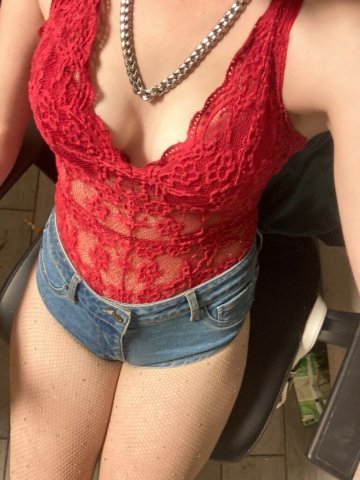 Kitty — In-Calls Only Female Escort (Incalls Phoenix, AZ) - 1