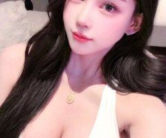 Portland escorts - Portland Female Escort — Big Breasts (Lower Body Wet) & Sexual Experience